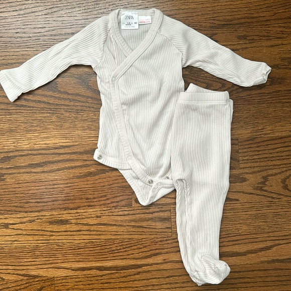Zara Newborn Set - Picture 1 of 1